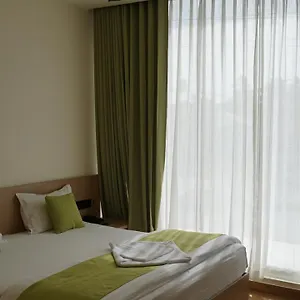 https://dn.kerala-hotels.net